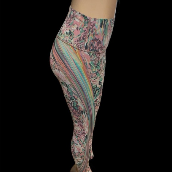 Lululemon athletica Leggings - Picture 2 of 4